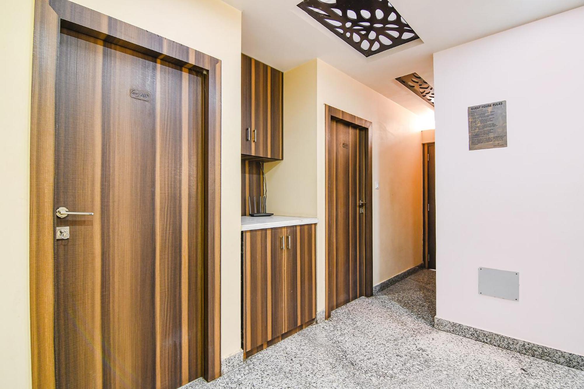 Fabexpress Scholer Motel Kolkata Ngoại thất bức ảnh