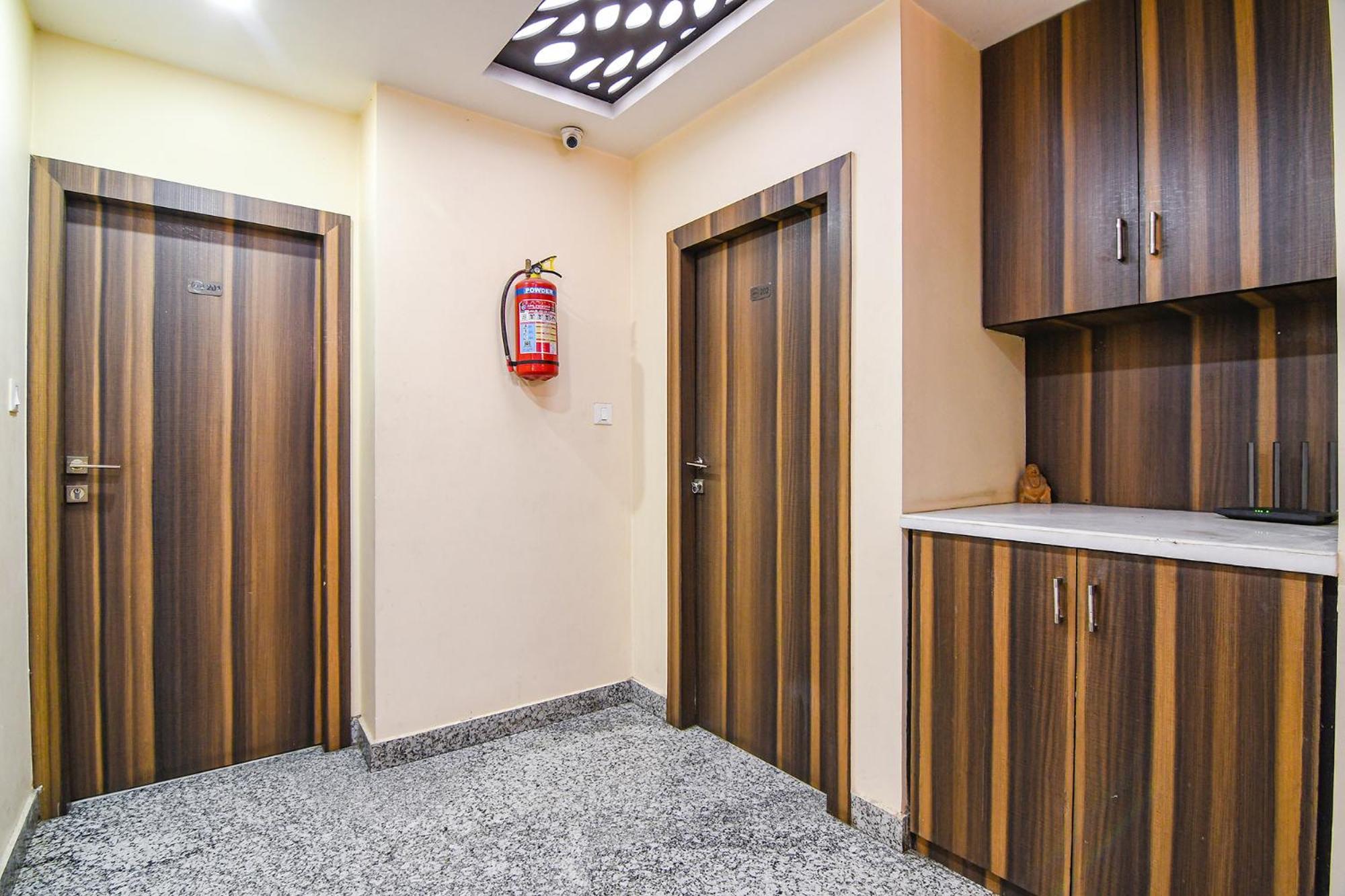Fabexpress Scholer Motel Kolkata Ngoại thất bức ảnh